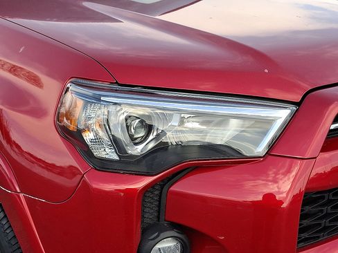 Used 2024 Toyota 4Runner SR5 image 10