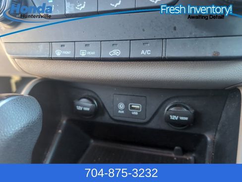 Used 2019 Hyundai Tucson SE image 25