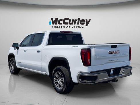 Used 2025 GMC Sierra 1500 SLT AWD/4WD image 3