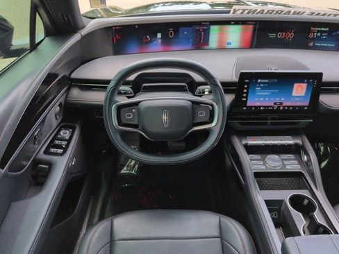 Used 2024 Lincoln Nautilus Premier w/ Equipment Group 102A AWD/4WD image 17