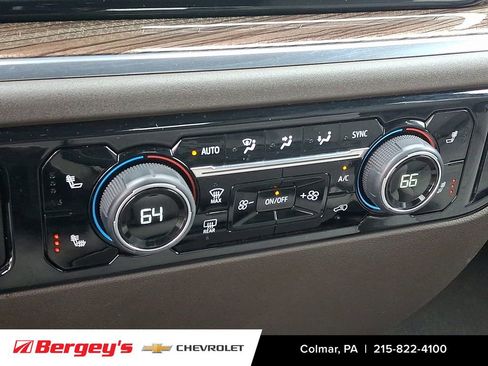 Certified 2025 Chevrolet Silverado 1500 LT AWD/4WD image 18