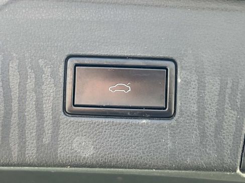 Used 2019 Volkswagen Atlas SEL image 13