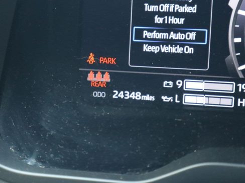 Used 2024 Toyota Tundra Limited w/ TRD Off-Road Package AWD/4WD image 9