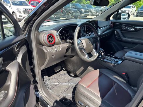 Used 2025 Chevrolet Blazer RS FWD image 6