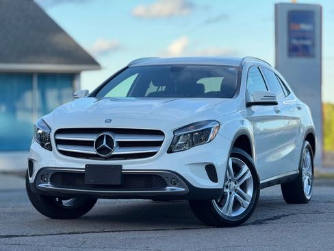 Used 2015 Mercedes-Benz GLA 250 4MATIC image 1