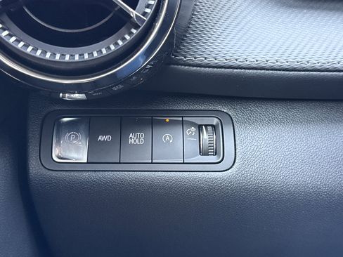 New 2026 Chevrolet Equinox LT w/ Safety and Technology Package AWD/4WD image 36