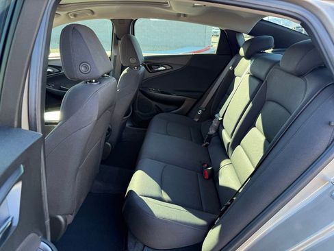 Used 2024 Chevrolet Malibu LT image 20