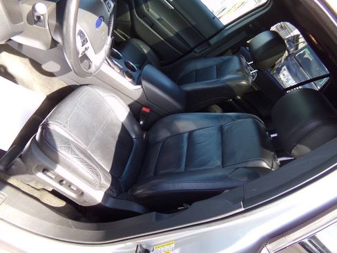 Used 2013 Ford Explorer XLT FWD image 7
