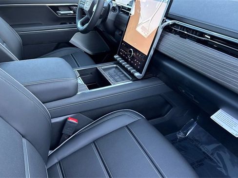 New 2025 GMC Sierra EV Denali image 12