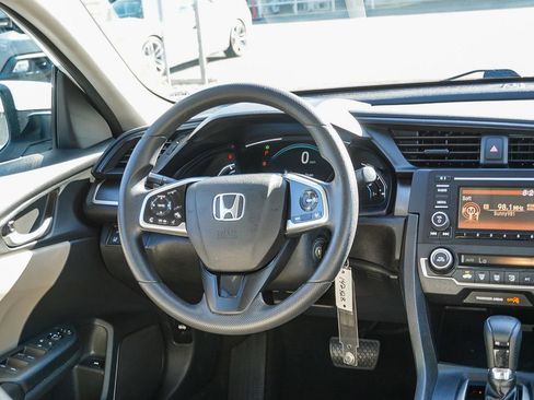 Used 2019 Honda Civic LX image 16