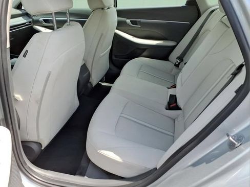 Used 2024 Hyundai Sonata SEL FWD image 18