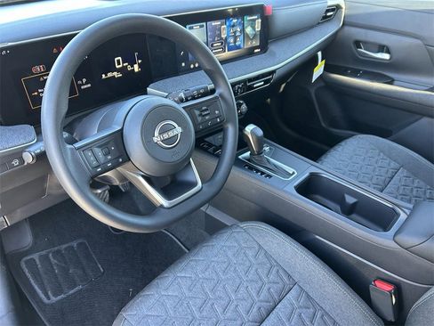 New 2026 Nissan Kicks SV image 17