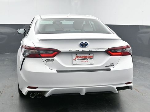 Used 2024 Toyota Camry SE w/ Audio Upgrade Package image 7