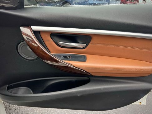 Used 2016 BMW 340i Sedan image 31