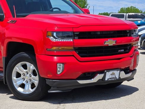 Used 2017 Chevrolet Silverado 1500 LT w/ All Star Edition AWD/4WD image 2