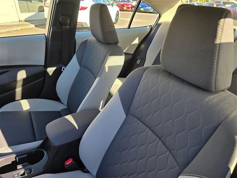 Certified 2025 Toyota Corolla LE image 22