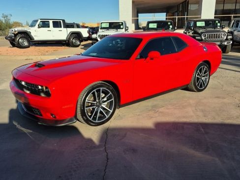 Certified 2022 Dodge Challenger R/T w/ Plus Package image 1