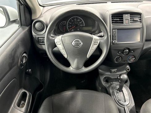 Used 2019 Nissan Versa S Plus image 17