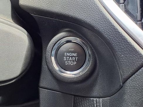 Used 2020 Subaru Forester Limited image 16