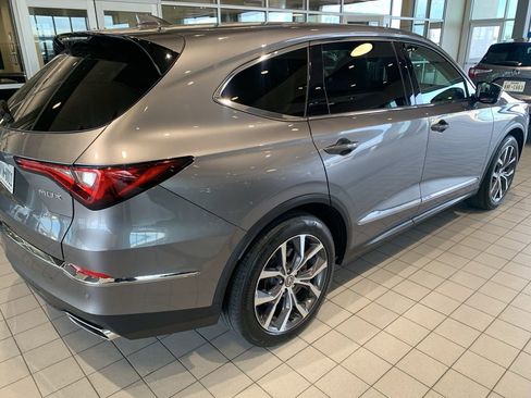 Used 2022 Acura MDX FWD w/ Technology Package image 4