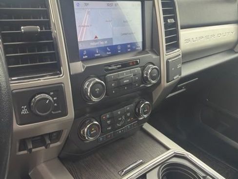 Used 2021 Ford F350 Lariat w/ Lariat Ultimate Package AWD/4WD image 15
