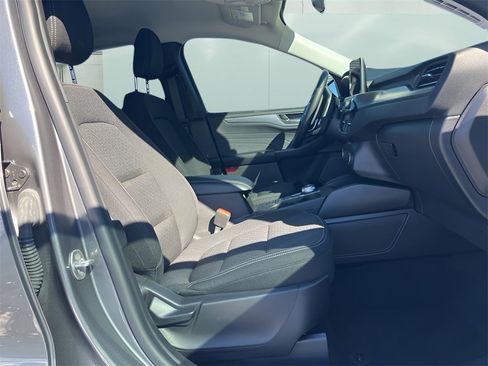 Used 2024 Ford Escape Active w/ Cold Weather Package image 31