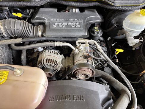 Used 2004 Dodge Ram 1500 Truck SLT w/ Sport Appearance Group image 5