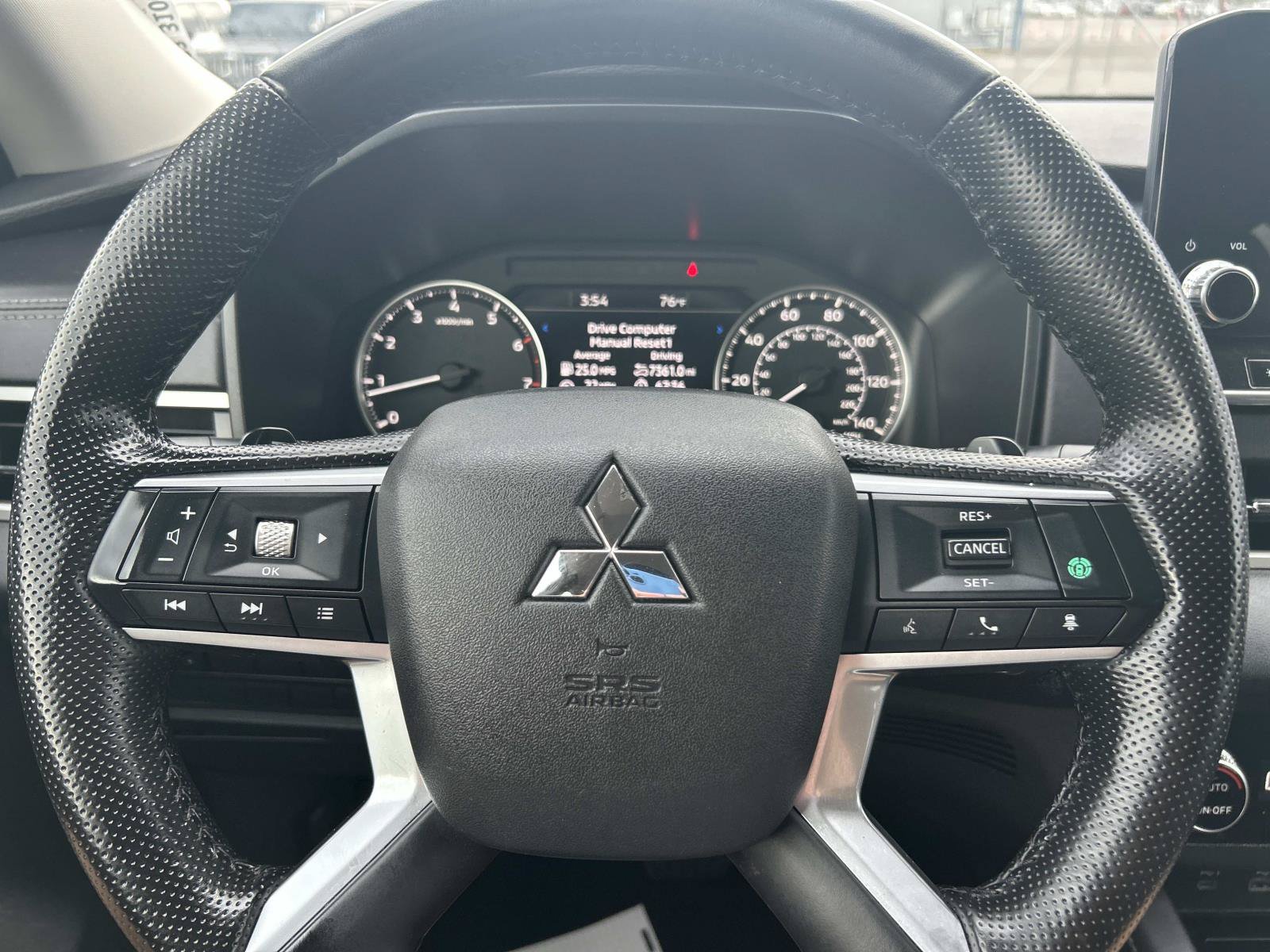 Used 2024 Mitsubishi Outlander SE FWD image 37