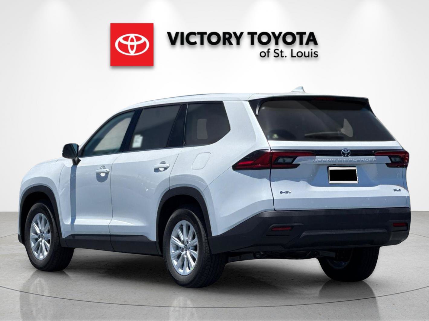 New 2026 Toyota Grand Highlander XLE FWD image 5