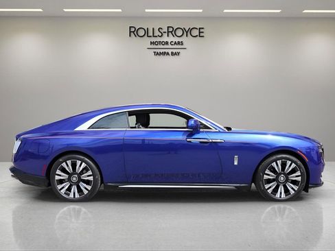 New 2025 Rolls-Royce Spectre image 9