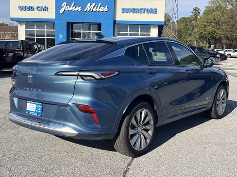 Used 2025 Buick Envista Avenir image 26