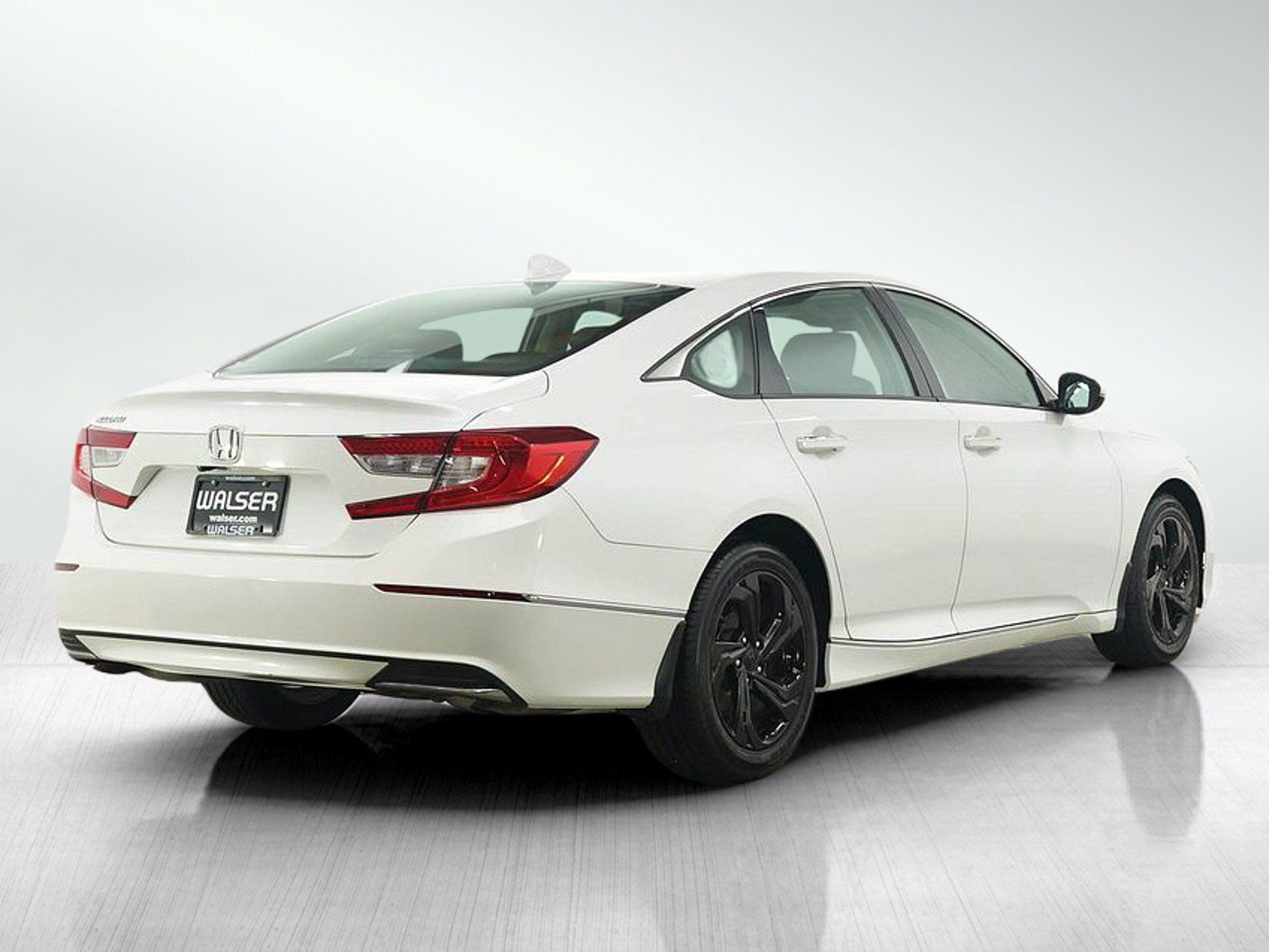 Used 2019 Honda Accord EX-L image 5