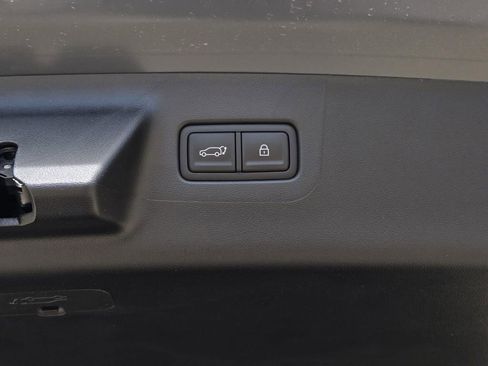 New 2026 Hyundai Santa Fe SE FWD image 8