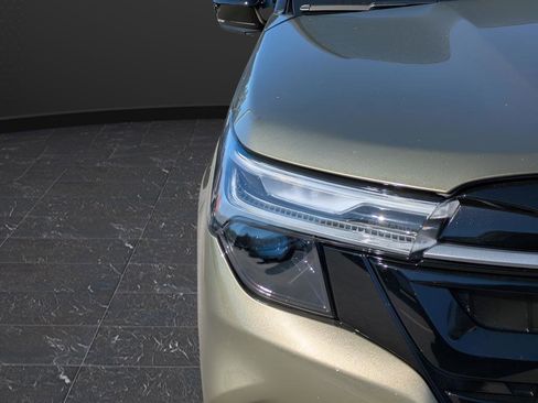 Certified 2026 Subaru Forester Touring AWD/4WD image 9
