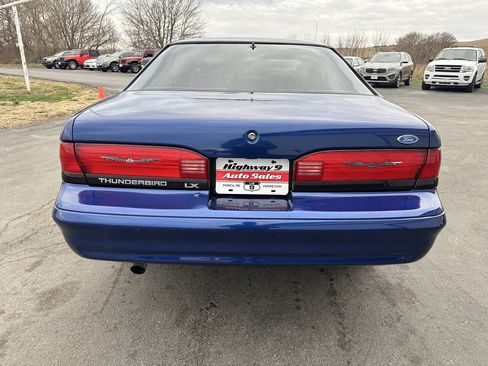 Used 1994 Ford Thunderbird LX image 4