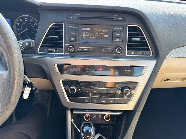 Used 2017 Hyundai Sonata SE FWD image 9