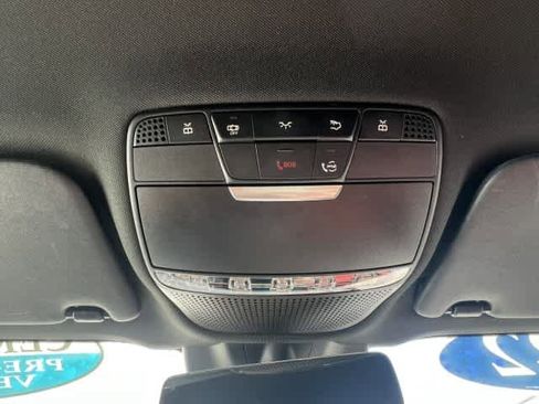 Used 2022 Mercedes-Benz GLC 300 GLC 300 image 31