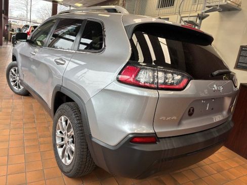 Used 2019 Jeep Cherokee Latitude Plus image 7