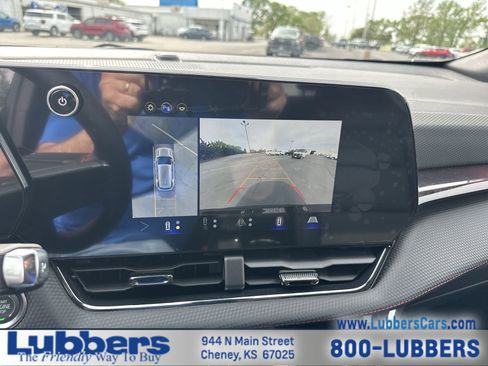 New 2026 Chevrolet Equinox RS w/ Convenience Package III FWD image 16