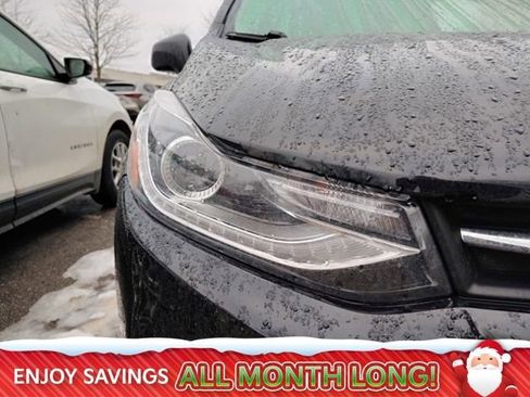Used 2018 Chevrolet Trax LT w/ Sun & Sound Package image 8