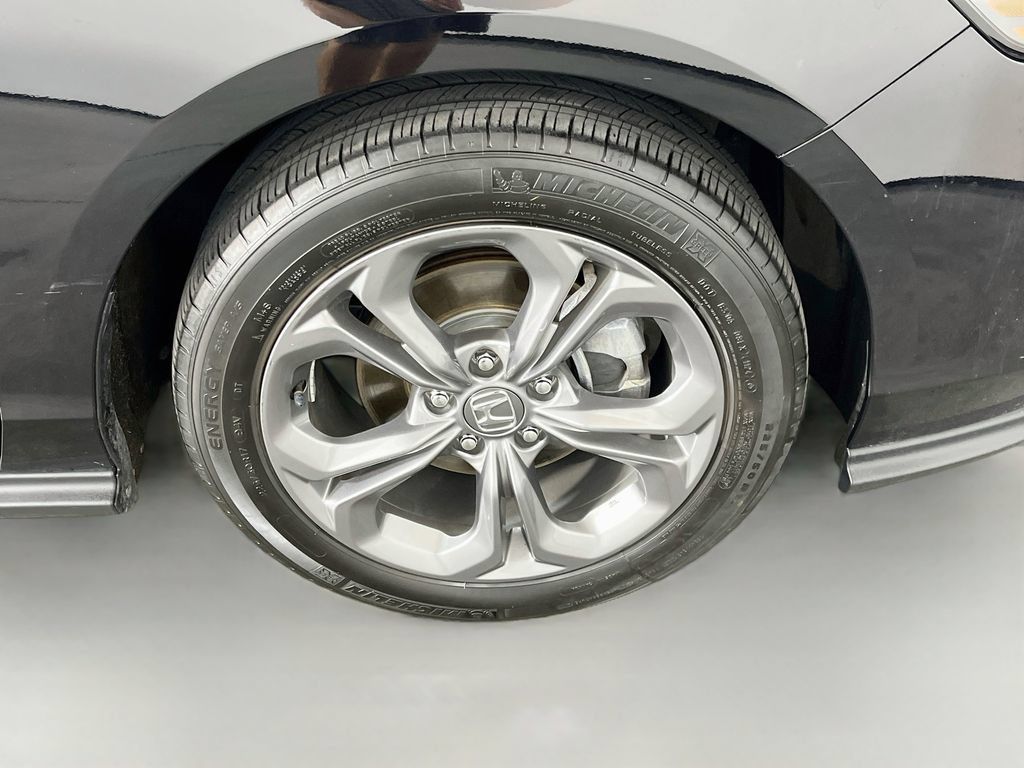 Used 2024 Honda Accord EX image 33