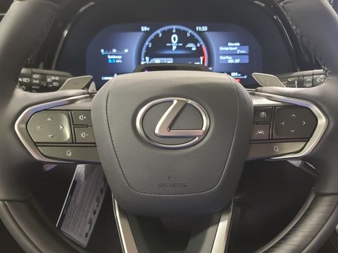 Used 2026 Lexus RX 350 AWD w/ Convenience Package image 18