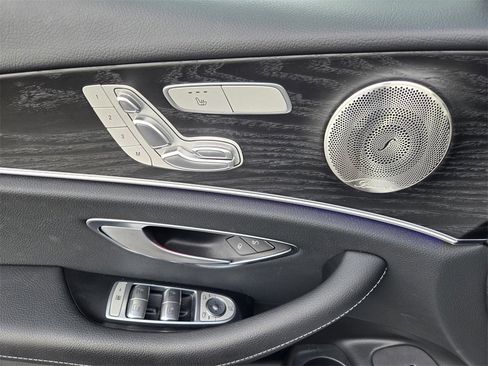 Used 2022 Mercedes-Benz E 350 Sedan image 17