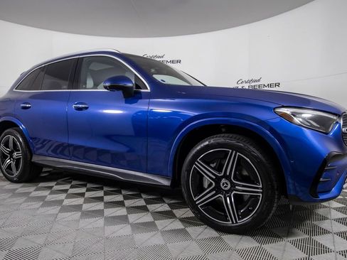 Used 2023 Mercedes-Benz GLC 300 image 3