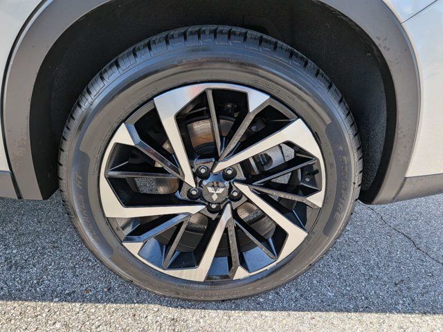 Used 2024 Mitsubishi Outlander SE FWD image 13