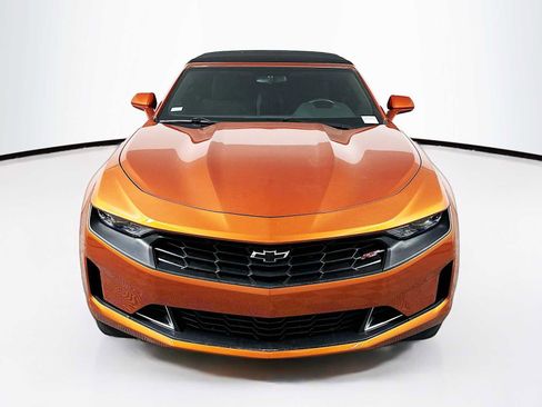 Used 2023 Chevrolet Camaro LT w/ RS Package image 6