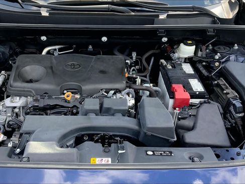 Used 2024 Toyota RAV4 XLE Premium FWD image 30