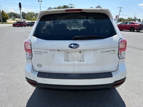 Used 2017 Subaru Forester 2.5i Premium w/ Protection Package #1 AWD/4WD image 4
