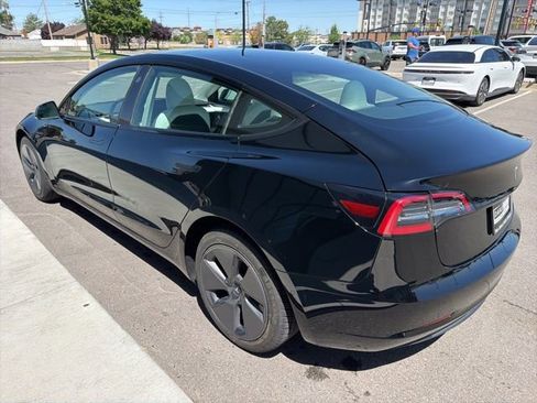 Used 2022 Tesla Model 3 Long Range AWD/4WD image 5