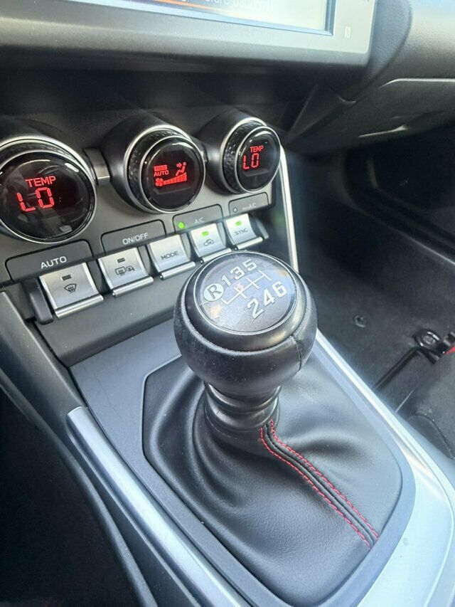 Used 2024 Subaru BRZ Limited w/ Popular Package 2 RWD image 18